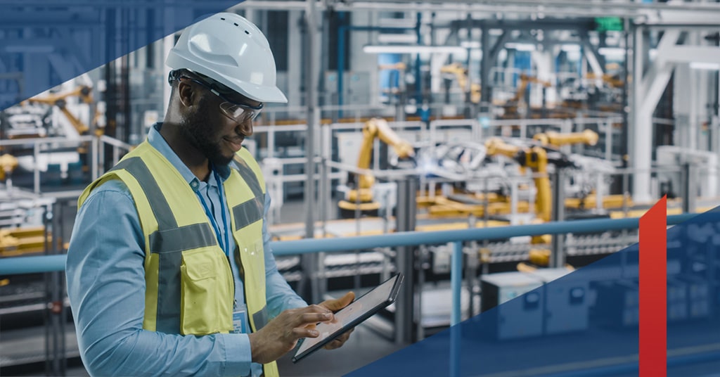 Employee on the floor on a tablet